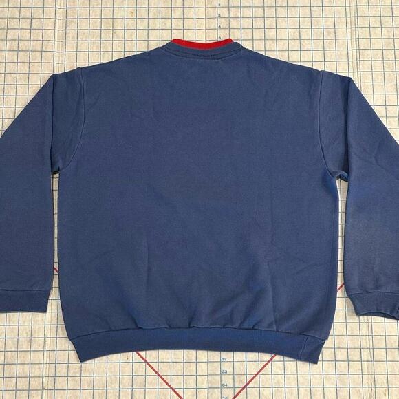 Vintage Grandma Sweatshirt Womens Large Birds Graphic Farm Cardinals Winter Blue - Picture 12 of 14